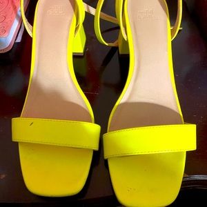 Neon Sandal with heel